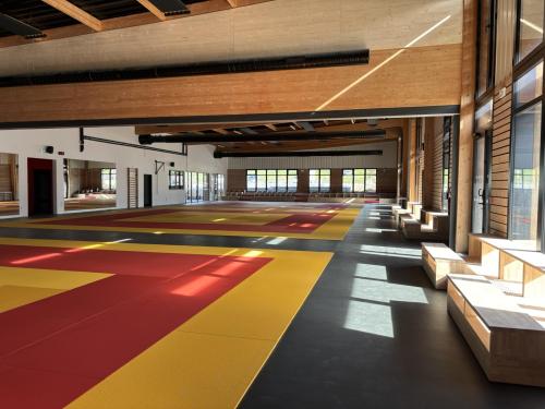 COMPLEXE DE SPORTS DE COMBAT - Saintes